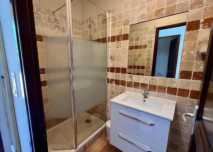 Confortable Avec Piscine *